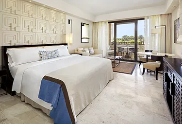 The Romanos Deluxe King Zimmer The Romanos Deluxe King Zimmer