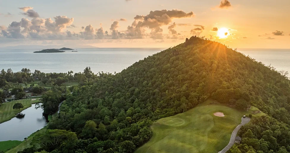 Constance Lemuria Golf
