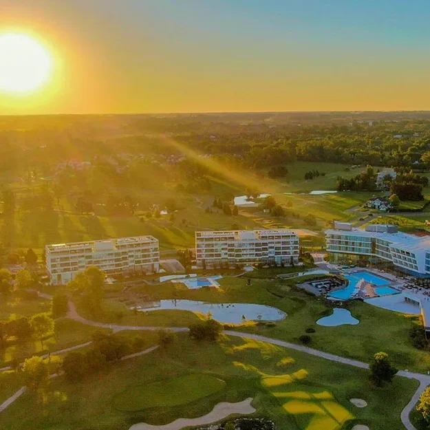 Hilton Hotel at Pilar Golf