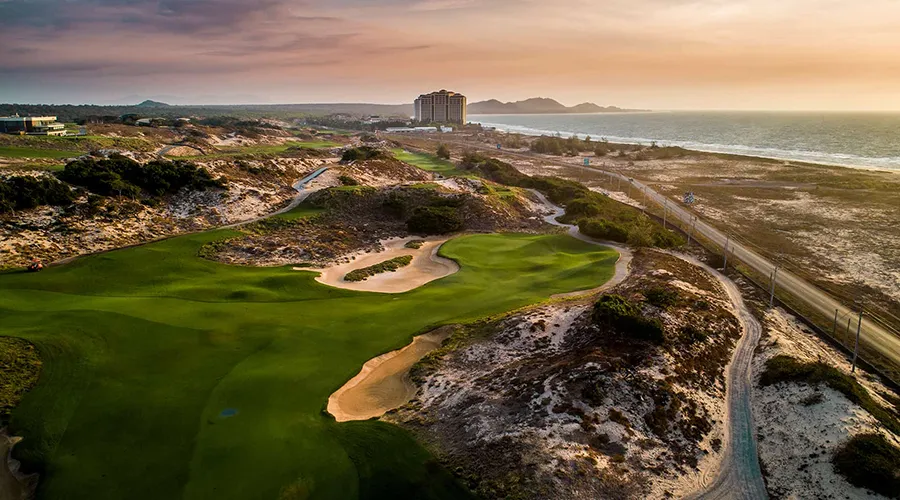 The-Bluffs-1-HR-23HOLE-No.16