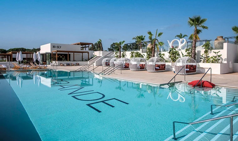 So/Sotogrande Pool