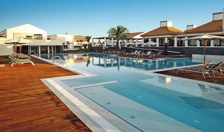 Robinson-Club-Quinta-da-Ria Quinta da Ria Pool, Restaurant und Fitnesscenter