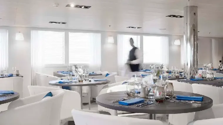 MS L`Austral by Ponant_Restaurant